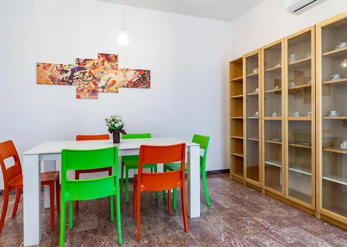 Venice Family House